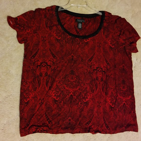 Red & Black print top 2X - Picture 1 of 5